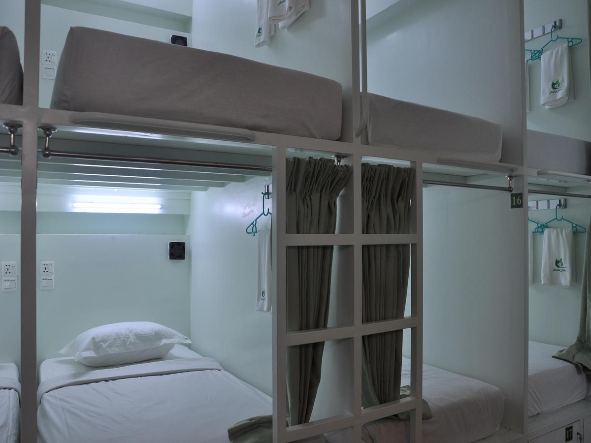 Hostel Latha Yangon Exterior photo