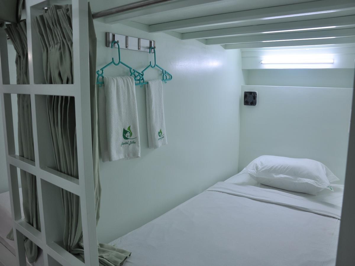 Hostel Latha Yangon Exterior photo